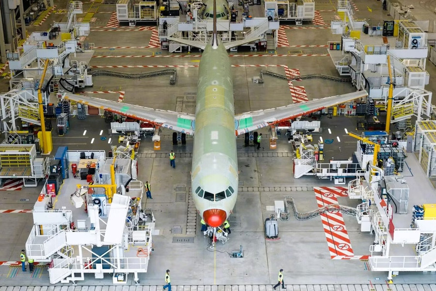 CEO Airbus tiết lộ ra mắt mẫu máy bay kế nhiệm A320 vào năm 2030