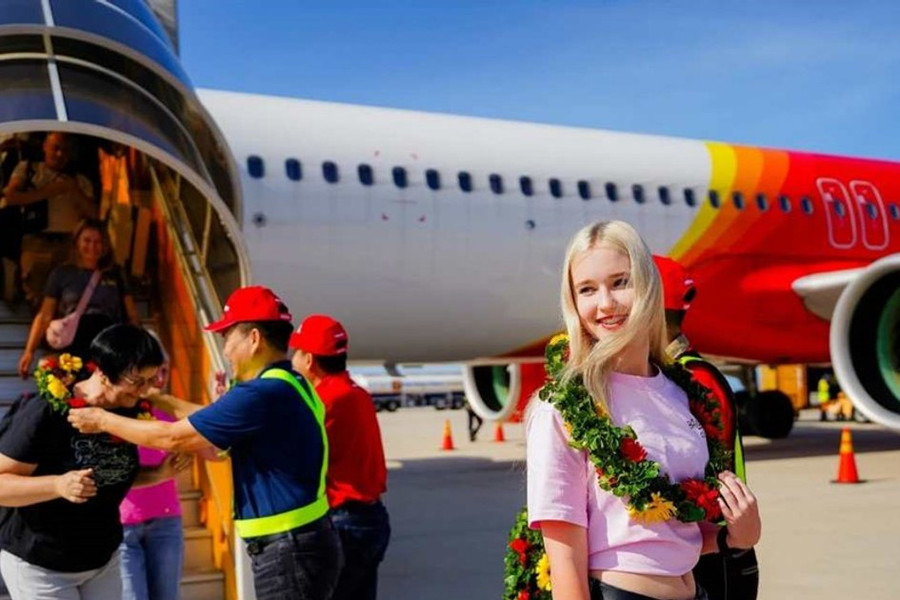 Hàng không góp phần quan trọng giúp lượng khách Nga tăng trưởng mạnh