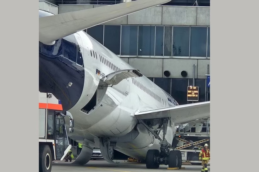 Đức công bố nguyên nhân Boeing 787 của Lufthansa sập càng đáp tại Frankfurt
