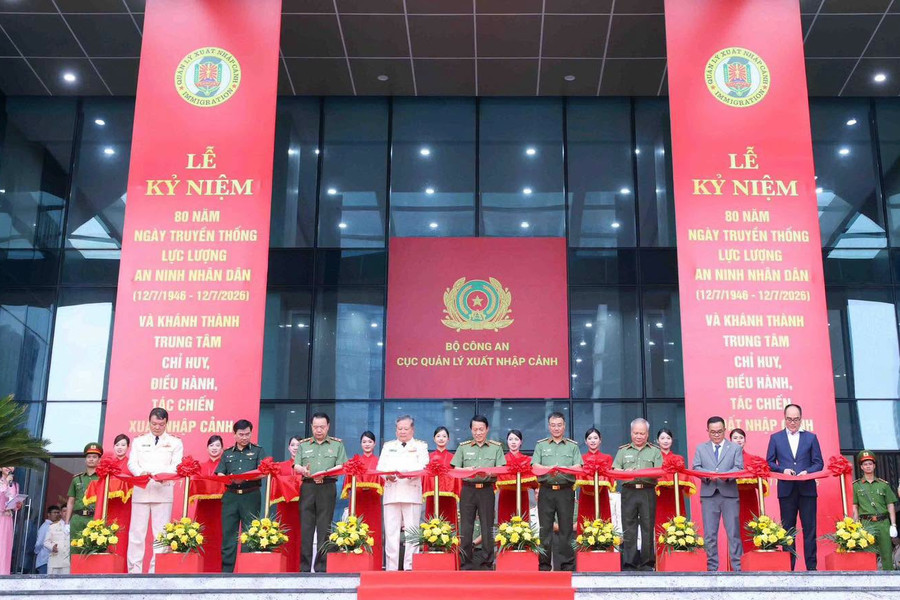 Khánh thành Trung tâm chỉ huy, điều hành, tác chiến xuất nhập cảnh an ninh hàng không