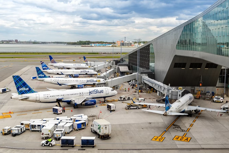 JetBlue chi 58,5 triệu USD mua 22 suất hạ cánh ở sân bay bận rộn hàng đầu nước Mỹ