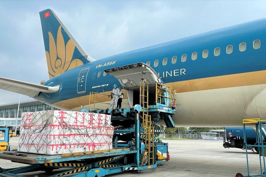 Việt Nam bứt phá trên bản đồ logistics hàng không toàn cầu