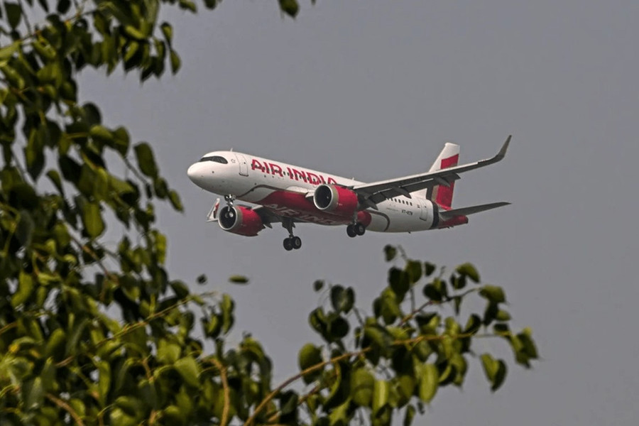 Air India kiểm tra ma túy toàn bộ phi công