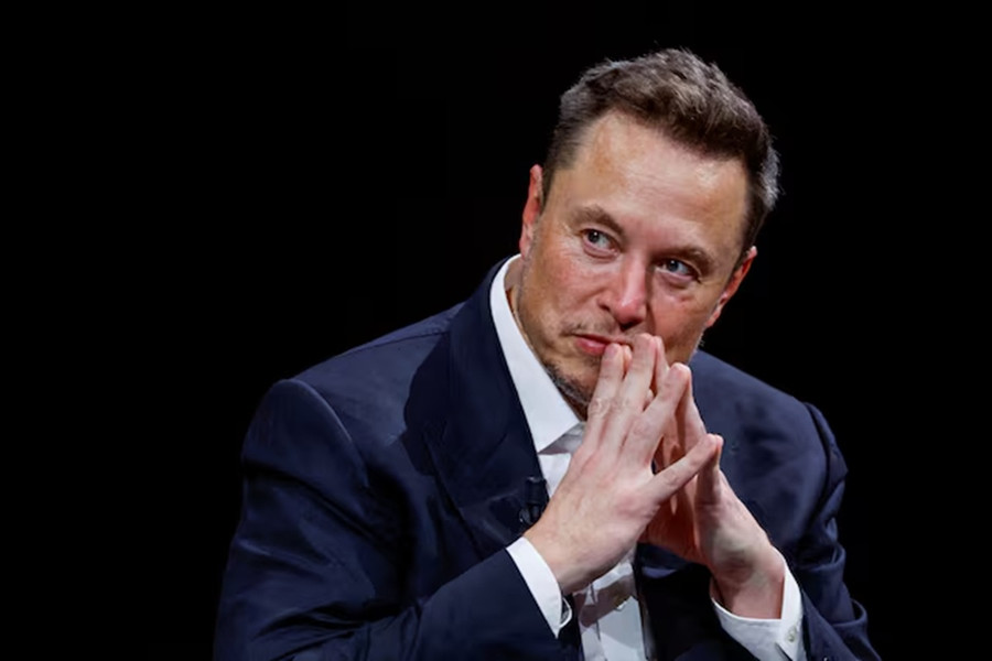 Tỷ phú Elon Musk đang nắm giữ bao nhiêu cổ phần tại SpaceX?