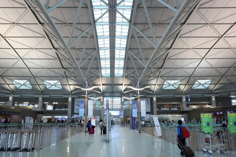 Sân bay Incheon lắp hàng rào sau loạt vụ hành khách chen hàng
