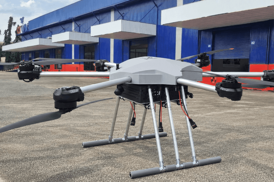 Một công ty Việt Nam thử nghiệm thành công UAV vận tải hạng nặng, chở 100 kg