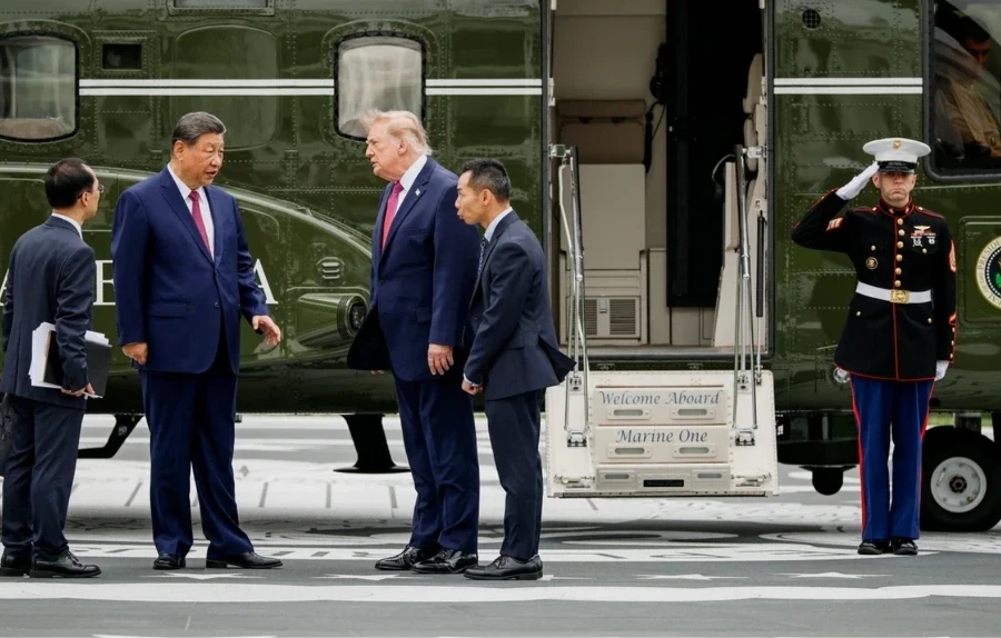 Tổng thống Trump mời Chủ tịch Tập Cận Bình tham quan trực thăng Marine One